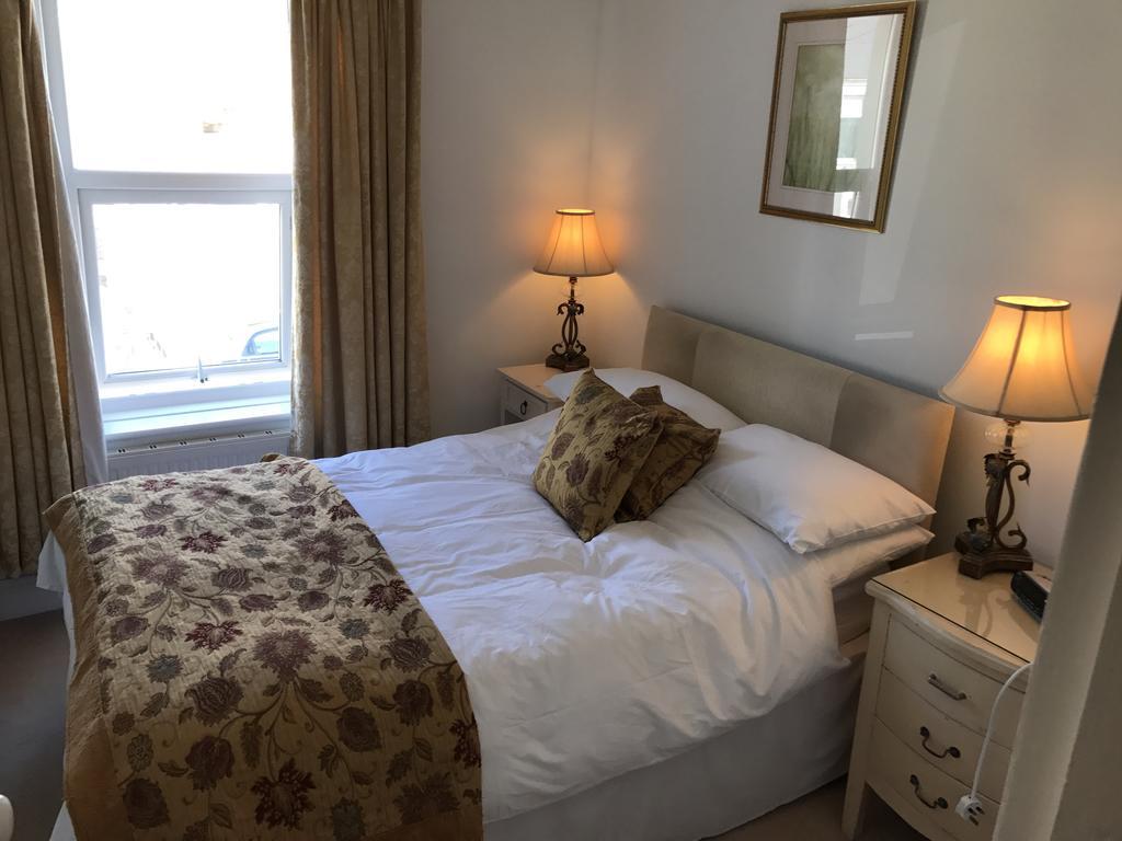 Cambridge House Bed & Breakfast Torpoint Εξωτερικό φωτογραφία